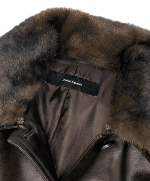 JOURNAL STANDARD（ジャーナルスタンダード）JOURNAL STANDARD (ジャーナルスタンダード) ウォッシャブル フェイクレザーファー襟付カバーオール ブラウン サイズ:下記参照の古着・服飾アイテム