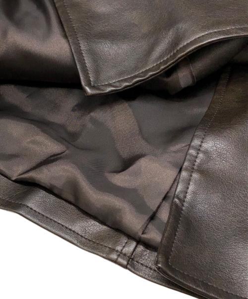 JOURNAL STANDARD（ジャーナルスタンダード）JOURNAL STANDARD (ジャーナルスタンダード) ウォッシャブル フェイクレザーファー襟付カバーオール ブラウン サイズ:下記参照の古着・服飾アイテム