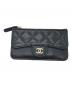 CHANEL（シャネル）の古着「マトラッセクラシックジップカードケース」｜ブラック