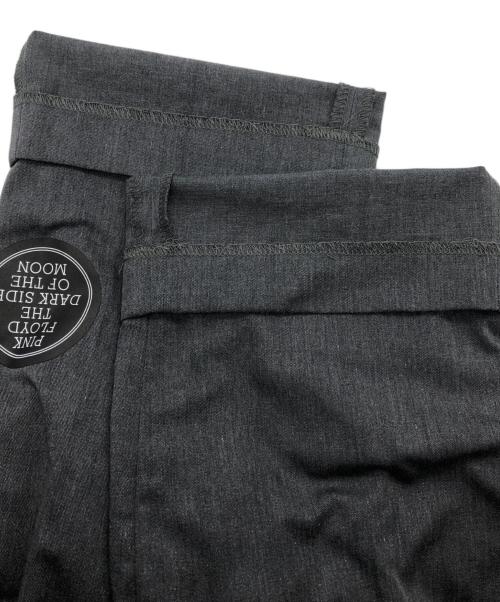 UNDERCOVER（アンダーカバー）UNDERCOVER (アンダーカバー) ピンクフロイド T/Cツイルイージーパンツ グレー サイズ:2の古着・服飾アイテム