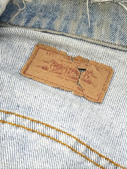 LEVI'S（リーバイス）LEVI'S (リーバイス) デニムジャケット ブルー サイズ:下記参照の古着・服飾アイテム