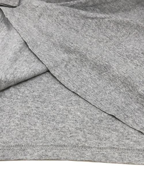 SUPREME（シュプリーム）Supreme (シュプリーム) Necklace Tee グレー サイズ:Mの古着・服飾アイテム