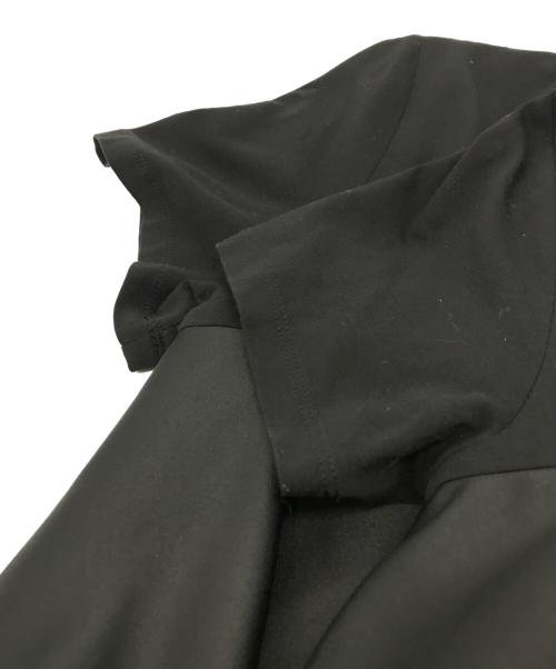 YOKO CHAN（ヨーコチャン）YOKO CHAN (ヨーコチャン) ハーフスリーブラッフルレイヤーカットソー ブラック サイズ:40の古着・服飾アイテム