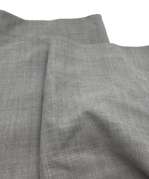 GALERIE VIE（ギャルリーヴィー）GALERIE VIE (ギャルリーヴィー) レーヨンウールデラヴェ 2タックギャザーパンツ グレー サイズ:36 未使用品の古着・服飾アイテム