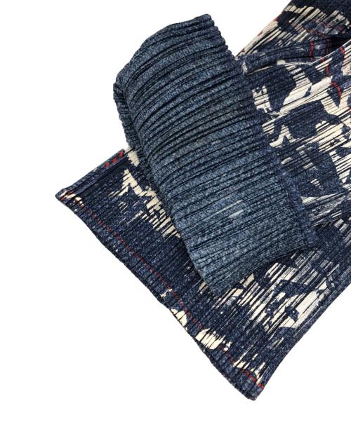 PLEATS PLEASE（プリーツプリーズ）PLEATS PLEASE (プリーツプリーズ) 転写プリーツパンツ ネイビー サイズ:3の古着・服飾アイテム