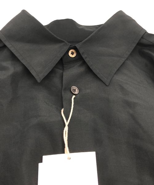 cornier（コルニエ）cornier (コルニエ) BRAZIL SILK SHIRTS グレー サイズ:M 未使用品の古着・服飾アイテム