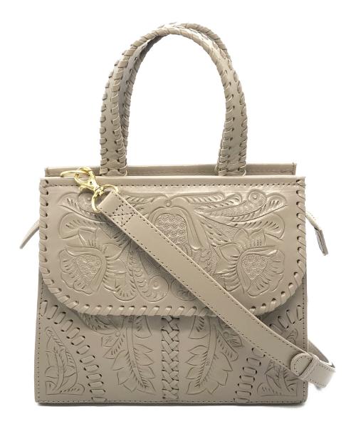 Carving Tribes（カービングトライブス）Carving Tribes (カービングトライブス) 2WAYカービングショルダーバッグ ベージュ サイズ:下記参照の古着・服飾アイテム