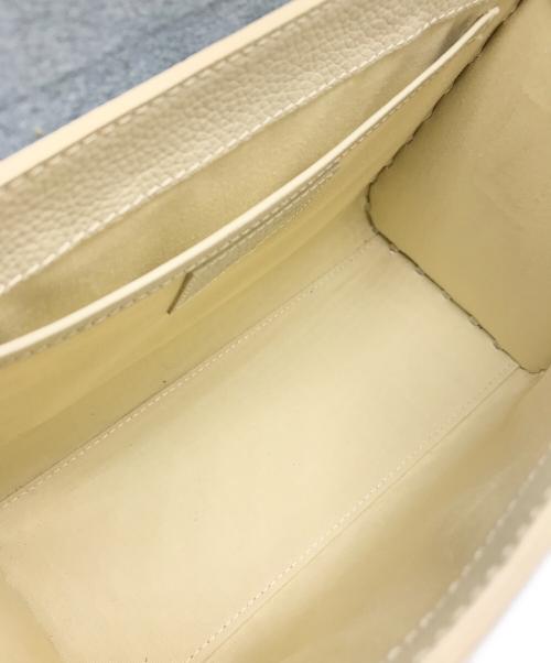 Carving Tribes（カービングトライブス）Carving Tribes (カービングトライブス) 2WAYカービングショルダーバッグ オフホワイト サイズ:下記参照の古着・服飾アイテム