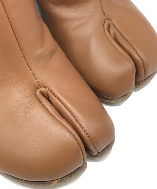 Maison Margiela（メゾンマルジェラ）Maison Margiela (メゾンマルジェラ) TABI ANKLE BOOKS ブラウン サイズ:35の古着・服飾アイテム