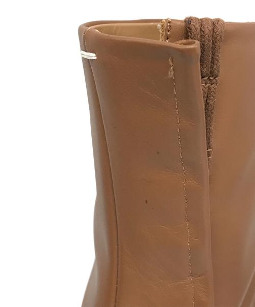 Maison Margiela（メゾンマルジェラ）Maison Margiela (メゾンマルジェラ) TABI ANKLE BOOKS ブラウン サイズ:35の古着・服飾アイテム