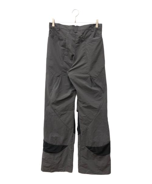 NUMQUAM（ヌンクアム）NUMQUAM (ヌンクアム) gear tech flare trousers グレー サイズ:2の古着・服飾アイテム