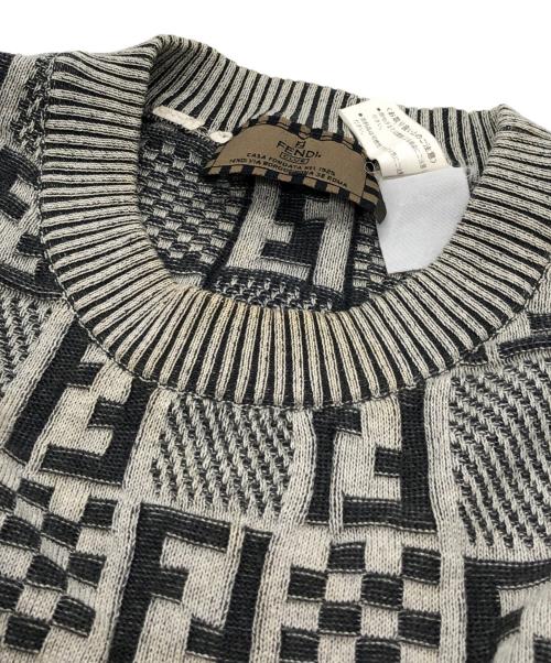 FENDI（フェンディ）FENDI (フェンディ) ズッカ柄長袖ニット グレー サイズ:下記参照の古着・服飾アイテム