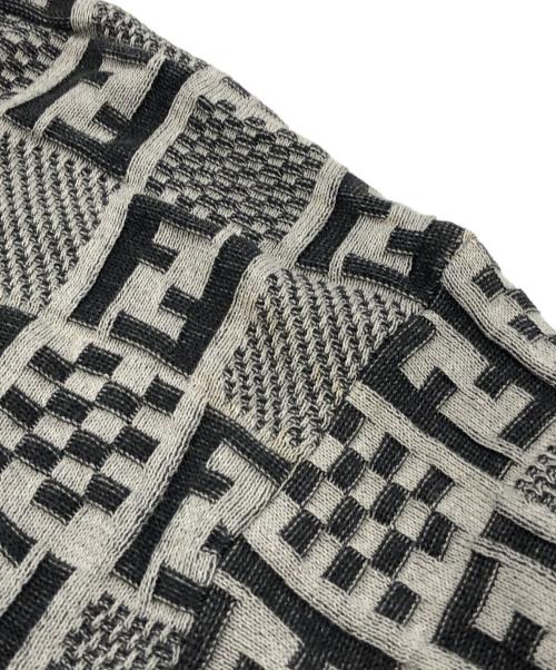 FENDI（フェンディ）FENDI (フェンディ) ズッカ柄長袖ニット グレー サイズ:下記参照の古着・服飾アイテム