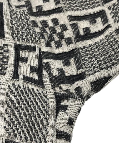 FENDI（フェンディ）FENDI (フェンディ) ズッカ柄長袖ニット グレー サイズ:下記参照の古着・服飾アイテム