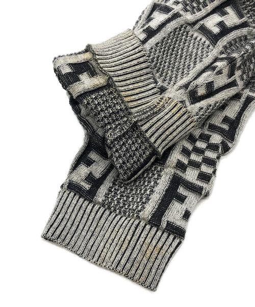 FENDI（フェンディ）FENDI (フェンディ) ズッカ柄長袖ニット グレー サイズ:下記参照の古着・服飾アイテム