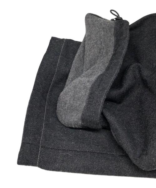 maison kitsune（メゾンキツネ）MAISON KITSUNE (メゾンキツネ) and wander (アンドワンダー) ウールパンツ グレー サイズ:4の古着・服飾アイテム