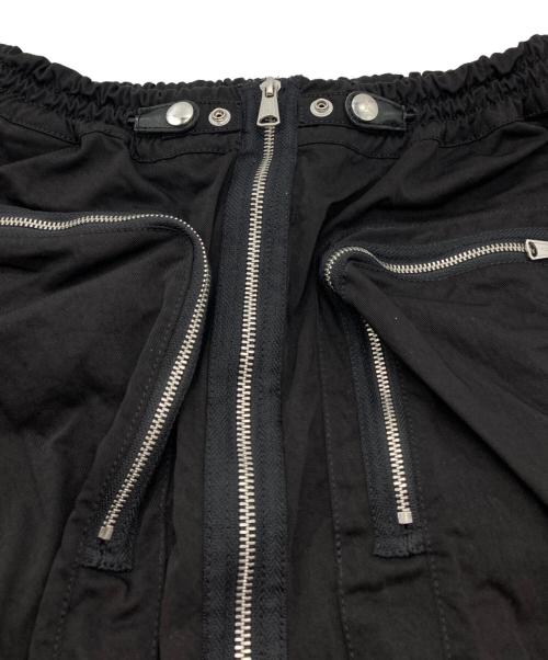 DIESEL（ディーゼル）DIESEL (ディーゼル) O-MIRTA-NL 3Dポケットロングスカート ブラック サイズ:28の古着・服飾アイテム