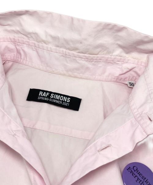 RAF SIMONS（ラフシモンズ）RAF SIMONS (ラフシモンズ) Boxy shirt with short printed sleeve ピンク サイズ:50の古着・服飾アイテム