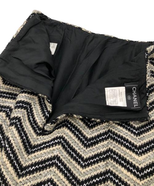CHANEL（シャネル）CHANEL (シャネル) ツイードスカート ブラック×グレー サイズ:46の古着・服飾アイテム