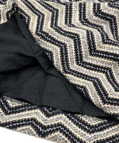 CHANEL（シャネル）CHANEL (シャネル) ツイードスカート ブラック×グレー サイズ:46の古着・服飾アイテム