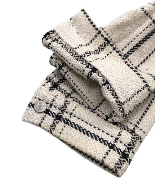 GALERIE VIE（ギャルリーヴィー）GALERIE VIE (ギャルリーヴィー) ビンテージラグ ツータックジャケット ベージュ サイズ:Fの古着・服飾アイテム