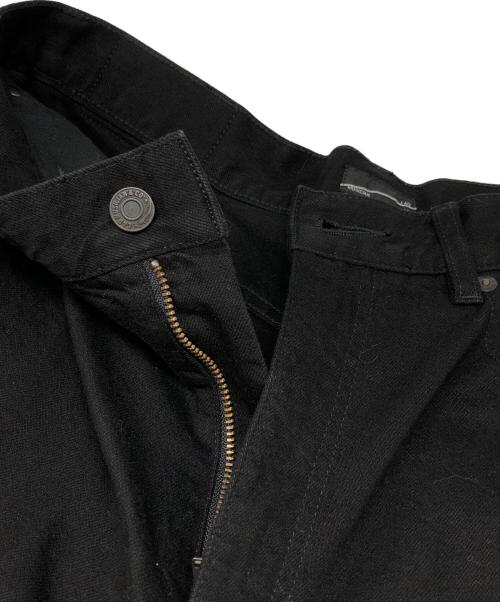 LAD MUSICIAN（ラッドミュージシャン）LAD MUSICIAN (ラッドミュージシャン) 12oz FLAT DENIM CROPPED ブラック サイズ:44の古着・服飾アイテム