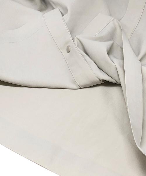 ARC'TERYX（アークテリクス）ARC'TERYX (アークテリクス) SKYLINE SS SHIRT オフホワイト サイズ:Sの古着・服飾アイテム