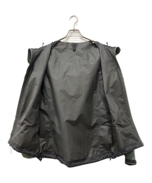 ARC'TERYX（アークテリクス）ARC'TERYX (アークテリクス) BEAMS (ビームス) BETA SL JACKET グリーン サイズ:Mの古着・服飾アイテム