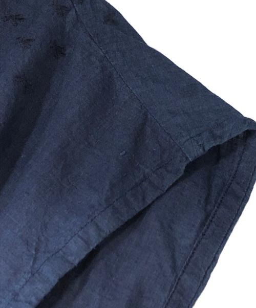 45R（フォーティファイブ・アール）45R (フォーティファイブ・アール) 藍インドカディdeステッチ馬ブラウス ネイビー サイズ:2の古着・服飾アイテム