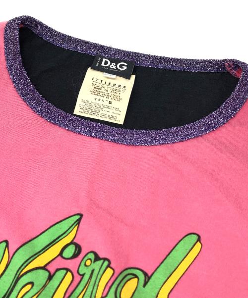 DOLCE & GABBANA（ドルチェ＆ガッバーナ）DOLCE & GABBANA (ドルチェ＆ガッバーナ) ラメトリムプリントカットソー ブラック×ピンク サイズ:Sの古着・服飾アイテム