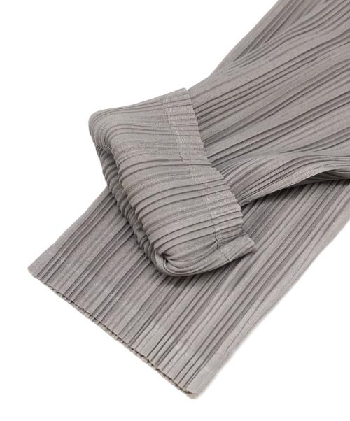 PLEATS PLEASE（プリーツプリーズ）PLEATS PLEASE (プリーツプリーズ) プリーツカットソー グレー サイズ:3の古着・服飾アイテム