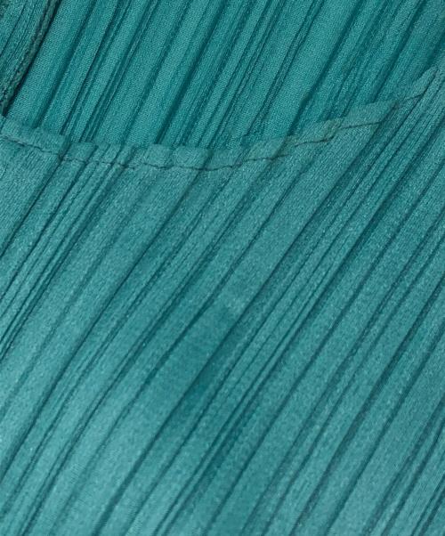 PLEATS PLEASE（プリーツプリーズ）PLEATS PLEASE (プリーツプリーズ) プリーツカットソー グリーン サイズ:3の古着・服飾アイテム