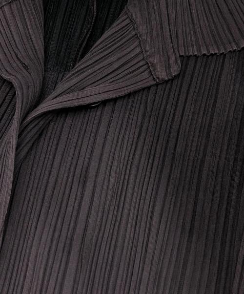 PLEATS PLEASE（プリーツプリーズ）PLEATS PLEASE (プリーツプリーズ) プリーツコート ネイビー サイズ:3の古着・服飾アイテム