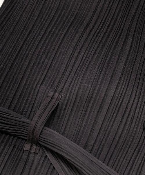 PLEATS PLEASE（プリーツプリーズ）PLEATS PLEASE (プリーツプリーズ) プリーツコート ネイビー サイズ:3の古着・服飾アイテム