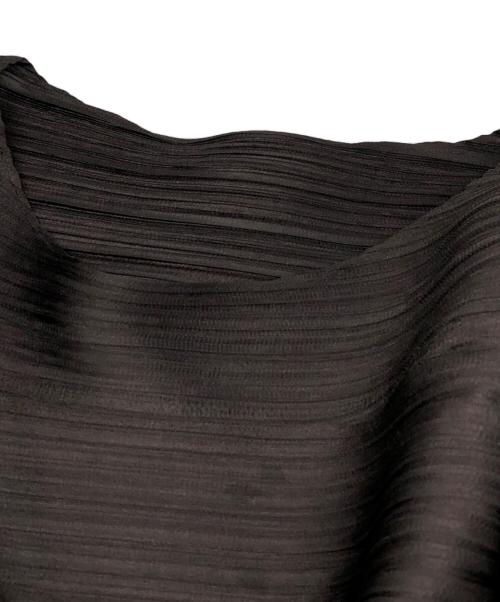 PLEATS PLEASE（プリーツプリーズ）PLEATS PLEASE (プリーツプリーズ) 変形ノースリーブプリーツカットソー ブラック サイズ:3の古着・服飾アイテム