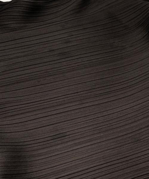 PLEATS PLEASE（プリーツプリーズ）PLEATS PLEASE (プリーツプリーズ) 変形ノースリーブプリーツカットソー ブラック サイズ:3の古着・服飾アイテム