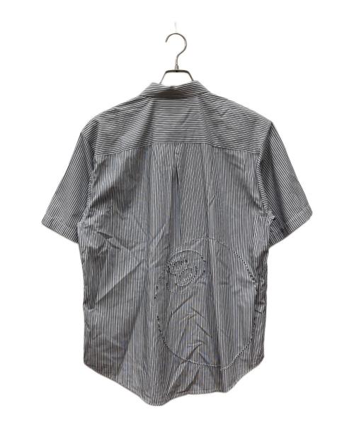 stussy（ステューシー）stussy (ステューシー) BOXY SS SHIRT 8 BALL STRIPE グレー サイズ:Sの古着・服飾アイテム