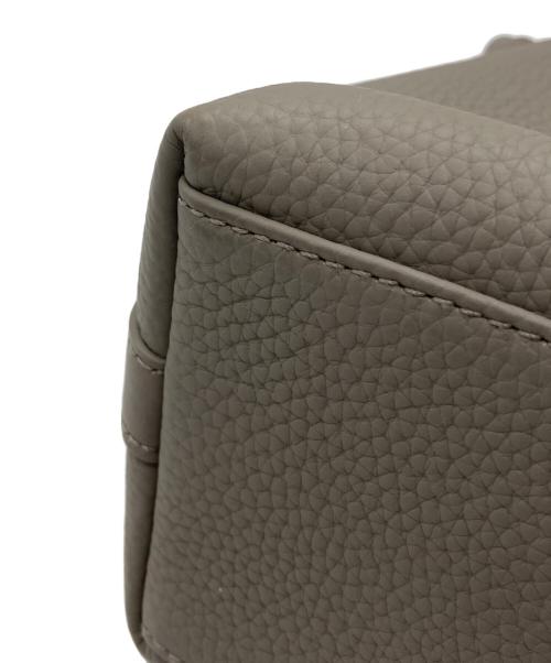 VASIC（ヴァジック）VASIC (ヴァジック) レザーハンドバッグ グレーの古着・服飾アイテム