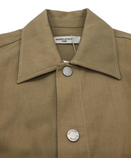 maison kitsune（メゾンキツネ）maison kitsune (メゾンキツネ) Snaps Overshirt Sand ベージュ サイズ:XS 未使用品の古着・服飾アイテム