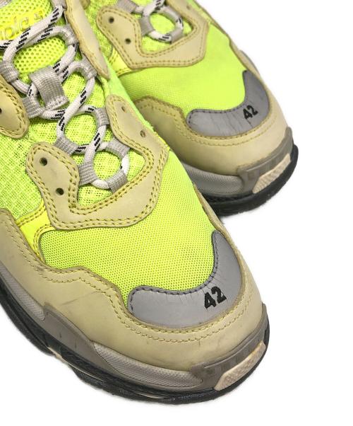 BALENCIAGA（バレンシアガ）BALENCIAGA (バレンシアガ) TRIPLE S/スニーカー イエロー サイズ:27.5cmの古着・服飾アイテム