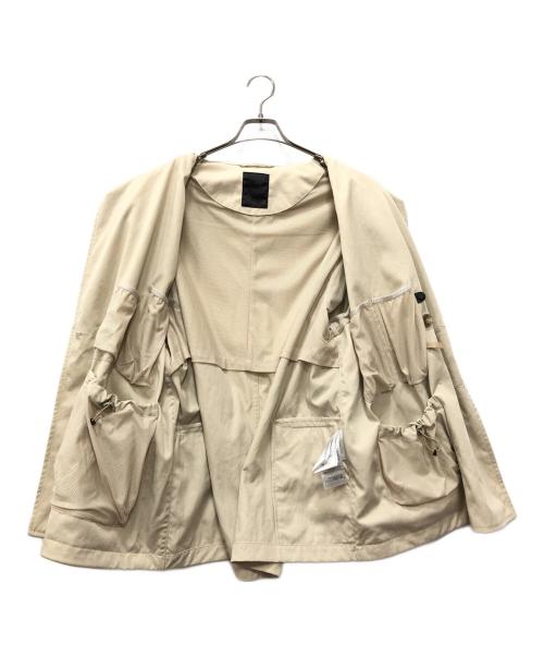 DAIWA PIER39（ダイワ ピア39）DAIWA PIER39 (ダイワ ピア39) TECH DOUBLE-BREASTED JACKET TWILL ベージュ サイズ:Mの古着・服飾アイテム