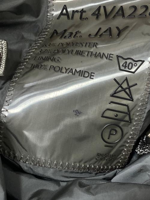 PRADA SPORTS（プラダスポーツ）PRADA SPORTS (プラダスポーツ) ハンドバッグ ホワイト サイズ:下記参照の古着・服飾アイテム