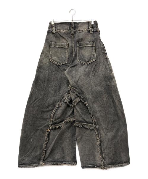 PERSONSOUL（パーソンソウル）PERSONSOUL (パーソンソウル) Folded Structure Raw Edges Baggy Jeans グレー サイズ:Mの古着・服飾アイテム