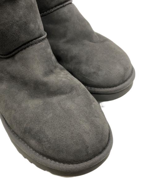 UGG（アグ）UGG (アグ) sacai (サカイ) KNIT CLASSIC SHORT ネイビー サイズ:25cmの古着・服飾アイテム