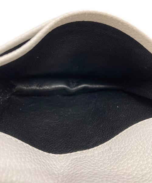 Saint Laurent Paris（サンローランパリ）Saint Laurent Paris (サンローランパリ) カードケース オフホワイト サイズ:下記参照の古着・服飾アイテム