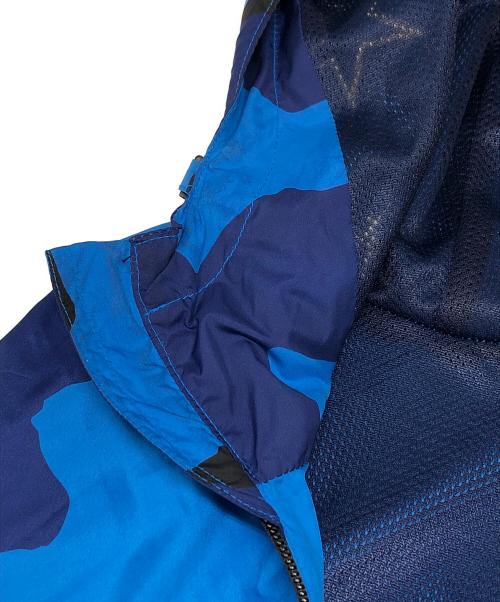 F.C.R.B.（エフシーレアルブリストル）F.C.R.B. (エフシーレアルブリストル) SOPH. (ソフ) CAMOUFLAGE PRACTICE JACKET ブルー サイズ:Sの古着・服飾アイテム