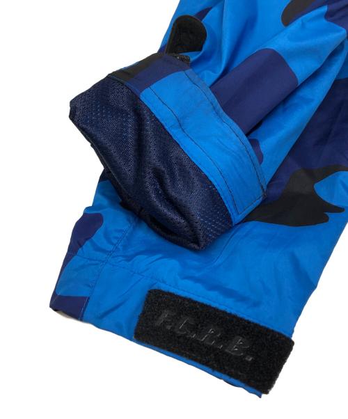 F.C.R.B.（エフシーレアルブリストル）F.C.R.B. (エフシーレアルブリストル) SOPH. (ソフ) CAMOUFLAGE PRACTICE JACKET ブルー サイズ:Sの古着・服飾アイテム