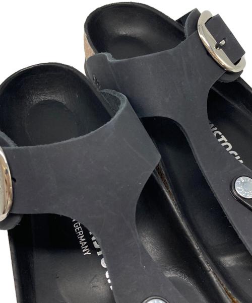 BIRKENSTOCK（ビルケンシュトック）BIRKENSTOCK (ビルケンシュトック) GIZEH BIG BUCKLE ブラック サイズ:24cmの古着・服飾アイテム