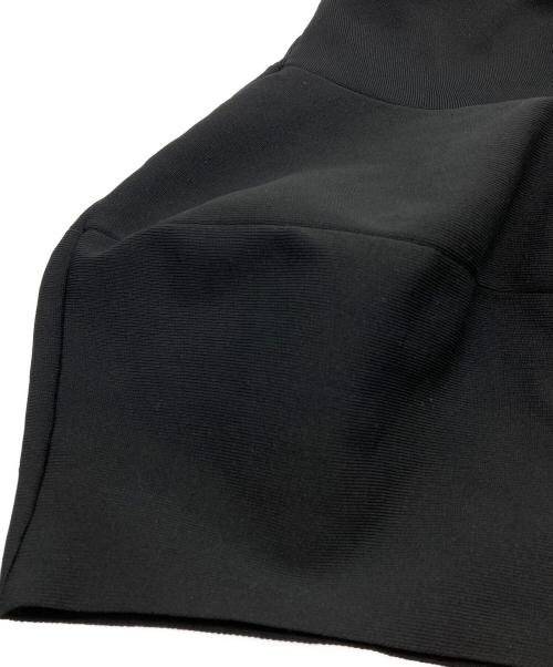 ENFOLD（エンフォルド）ENFOLD (エンフォルド) SOLID-PEPLUM PULLOVER ブラック サイズ:38の古着・服飾アイテム