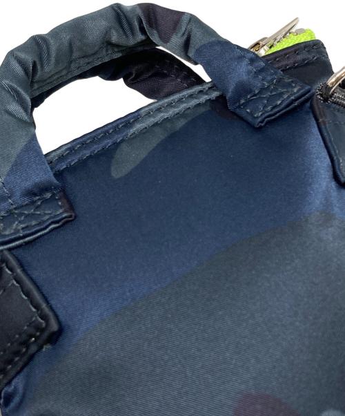 PORTER（ポーター）PORTER (ポーター) HOWL WOODLANDショルダーポーチ カーキ サイズ:下記参照の古着・服飾アイテム